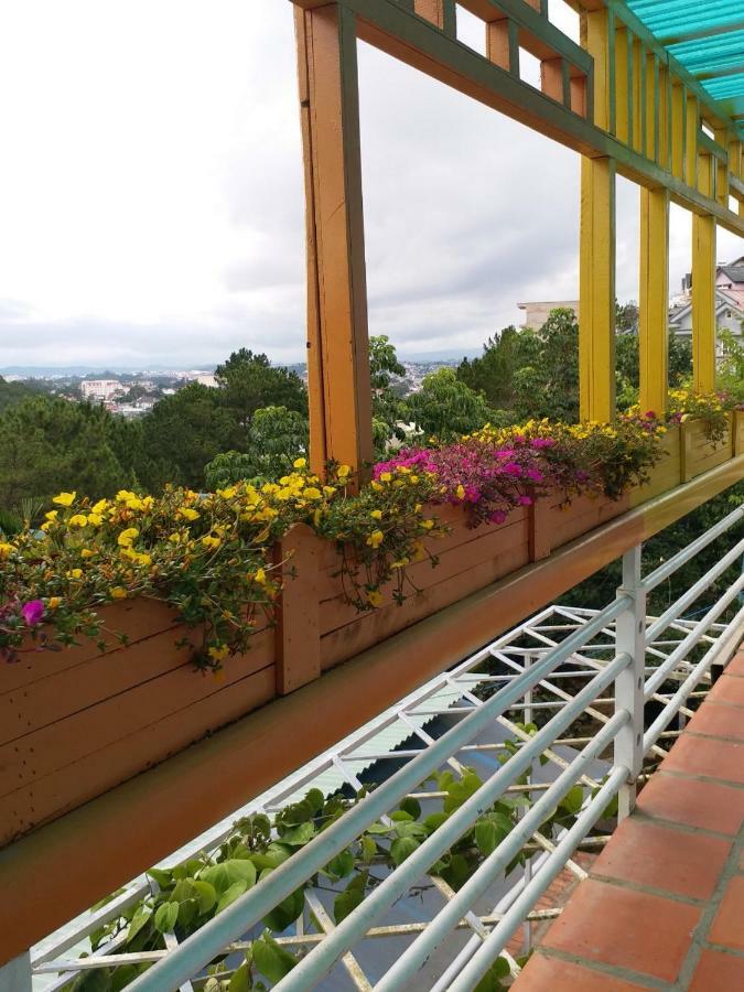 Windy Hill Hotel ดาลัด ภายนอก รูปภาพ